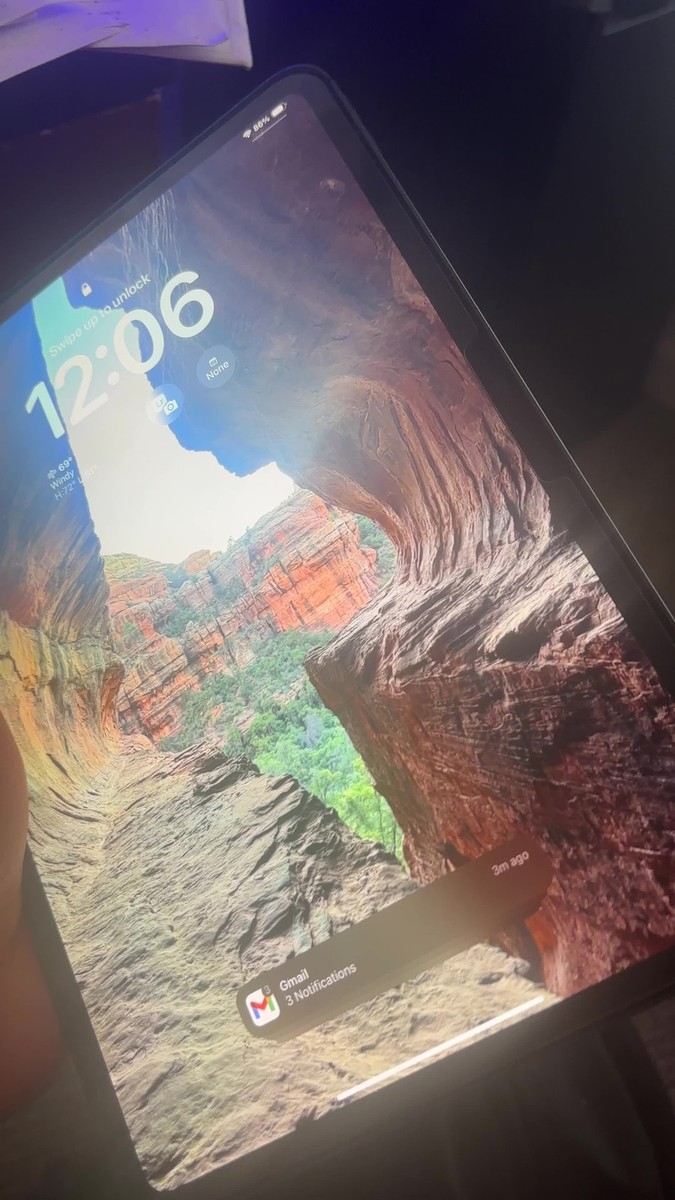 Apple iPad Pro 4th Gen. 128GB, Wi-Fi + 4G (Unlocked), 12.9 in