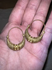 VTG Victorian Renaissance Gothic Revival Hoop Earrings Gold Tone Faux Pearls