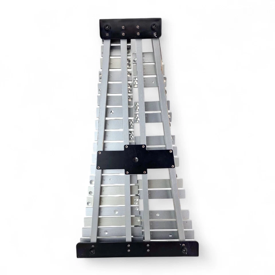 Campanas Yamaha Glockenspiel Orchestra 2.5 octavas con soporte y estuche de percusión Foto 3 de 4