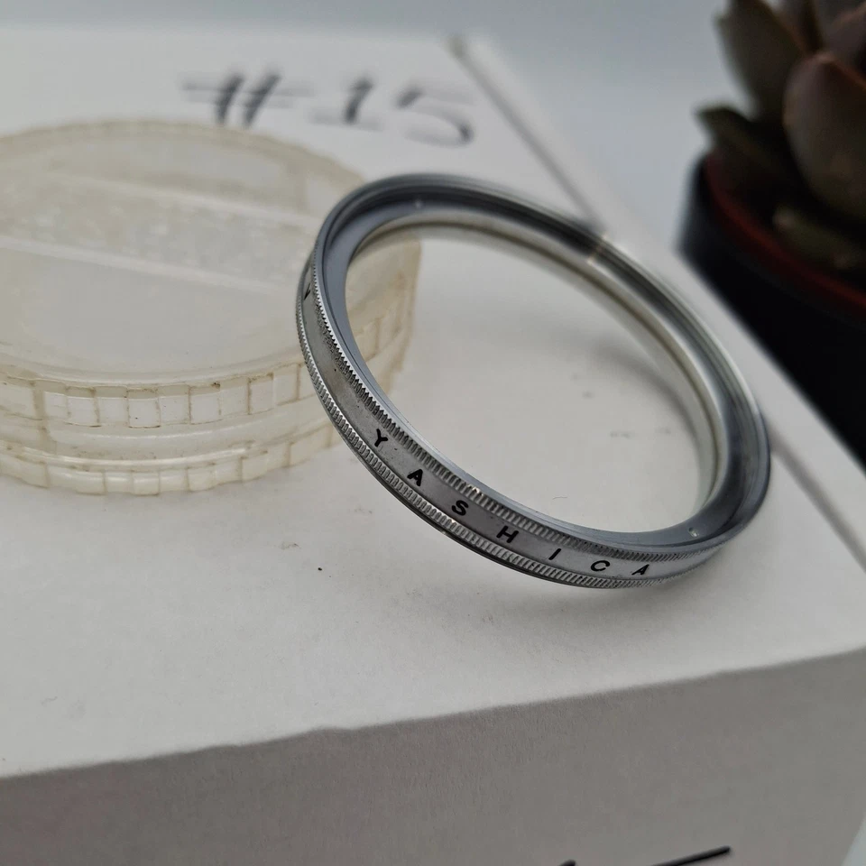 Yashica 46mm UV ( s )  Screw In Filter. Excellent Quality w/Keeper. (refB.O) - Image 2 of 4