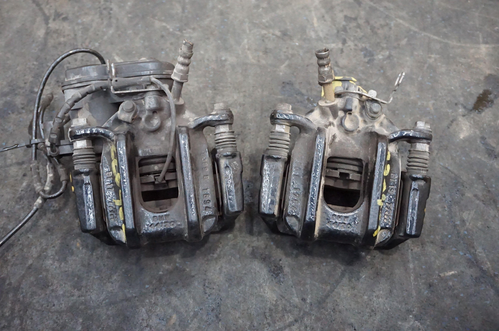 Rear Left & Right Brake Caliper Electronic Parking 34216870631 BMW i8 *Note