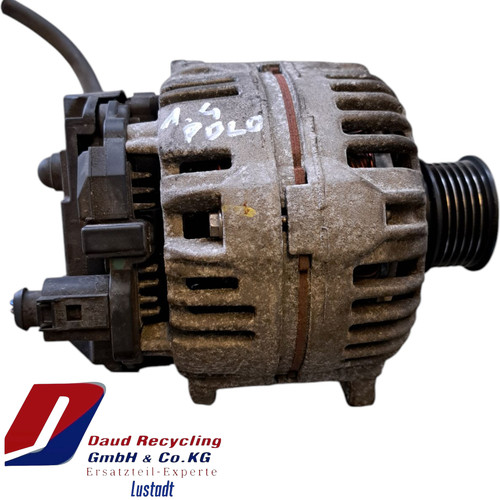 VW Polo Lichtmaschine 037903025M