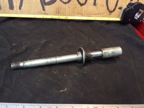 1991 Suzuki Gsf 400 Front Axle  Make Offer - Picture 11 of 12