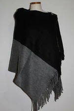 Big Zipper Oblong Poncho With Scarf One Size Fits Most Black/Grey