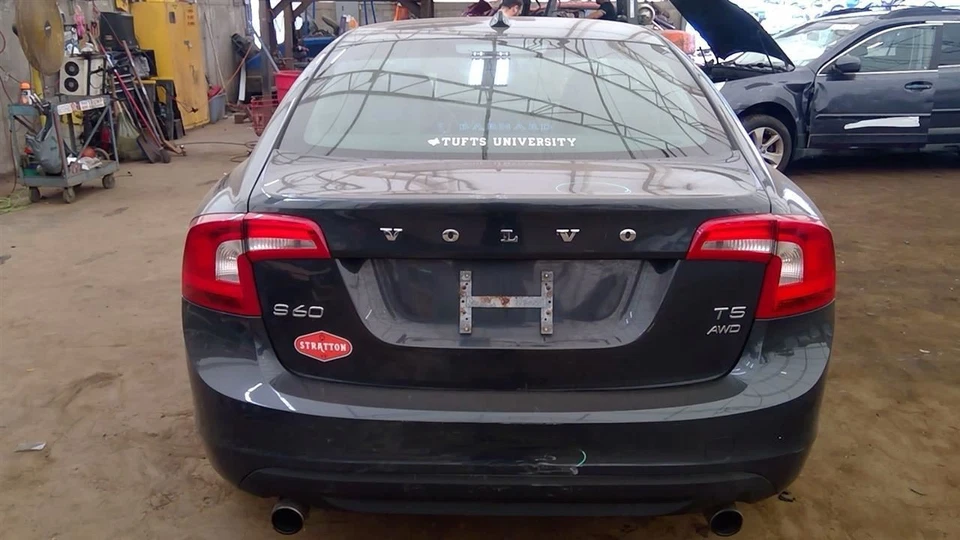 Automatic Transmission T5 5 Cylinder AWD Fits 14 VOLVO S60 6710173 - Image 2 of 4