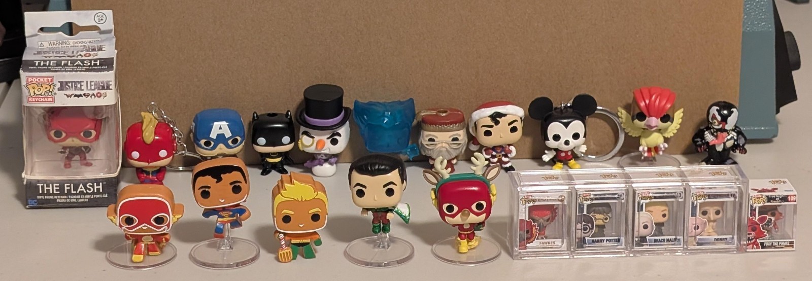 S & Keychains - Mixed Loose Lot