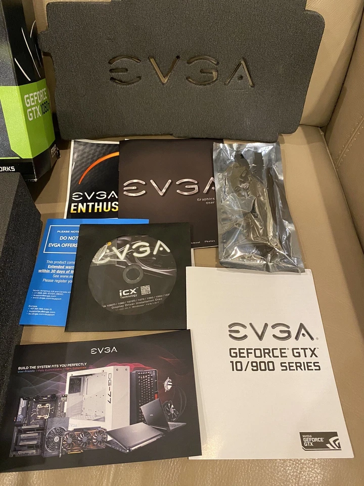 NVIDIA EVGA GeForce GTX 1080 Ti FTW3 GAMING 11GB Graphics Card - Image 3 of 4