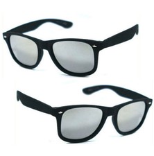 Polarized Classic Square Frame 52 mm Sunglasses - Matte Black / Mirror WF 01