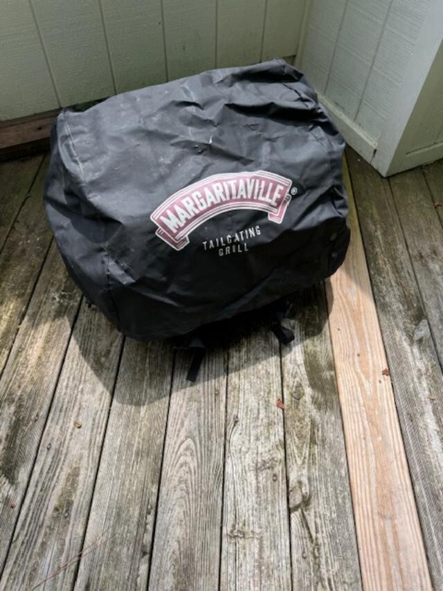 Margaritaville Tailgate Hitch Grill A Tailgating Must for Jimmy