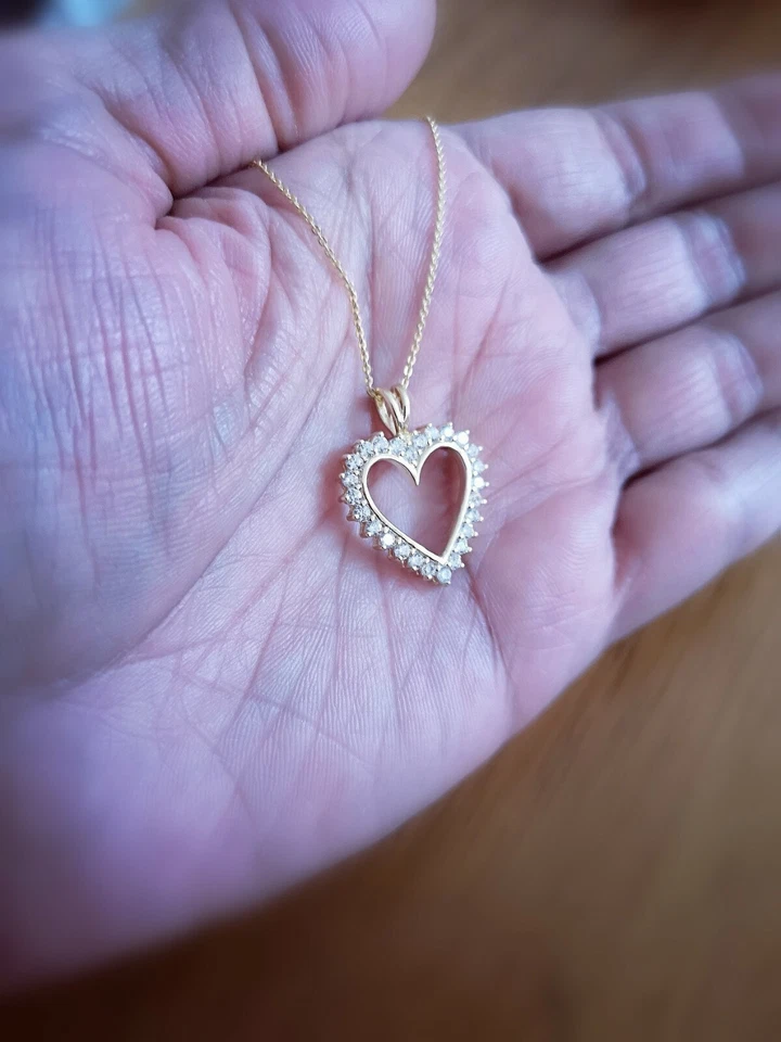Collar colgante corazón mujer 1,25 quilates piedra simulada enchapado en oro de 14 quilates plata maciza Foto 4 de 4