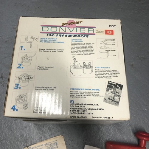 Vintage Donvier Premier Hand Crank 1 Pint Ice Cream Maker RED W/ Recipe Book - Picture 11 of 11