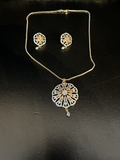Champagne And Silver Stone Indian Pakistani Jewelry Set