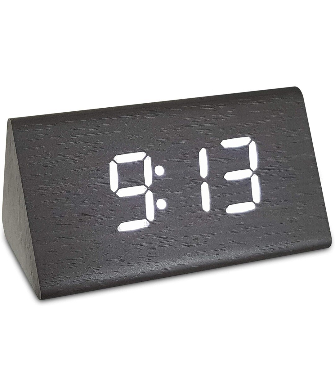 Travelwey Digital Alarm Clock Mains Powered, Simple Operation Alarm