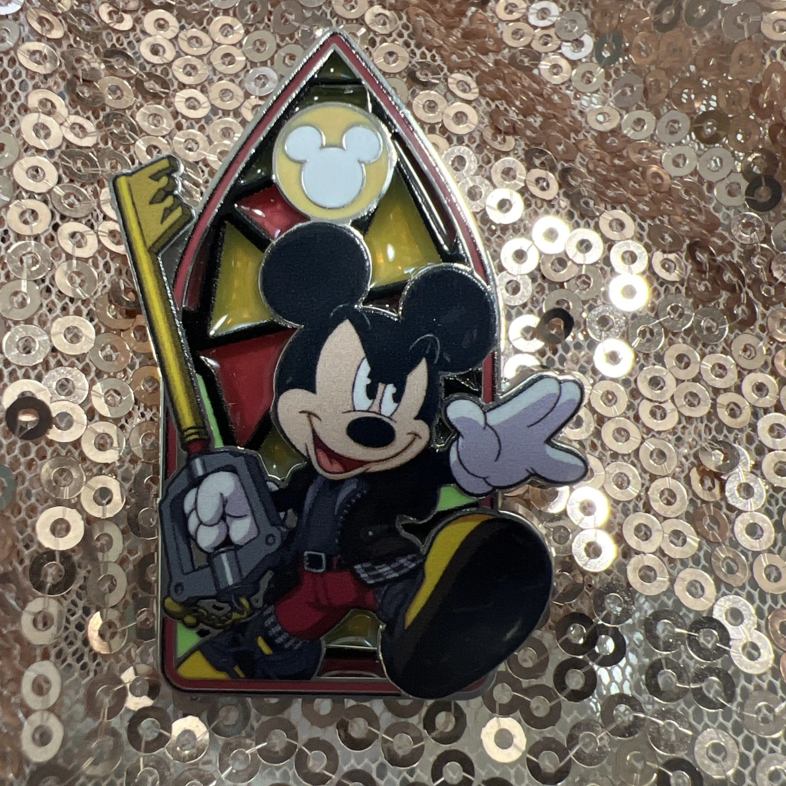 Mickey Mouse Kingdom Hearts Stained Glass Disney Pin Hot Topic Monogram