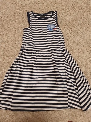 Kleid Gr. 122/128, Mexx