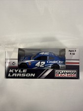 NEW 2018 Kyle Larson 1/64 credit one bank Camaro ZL1