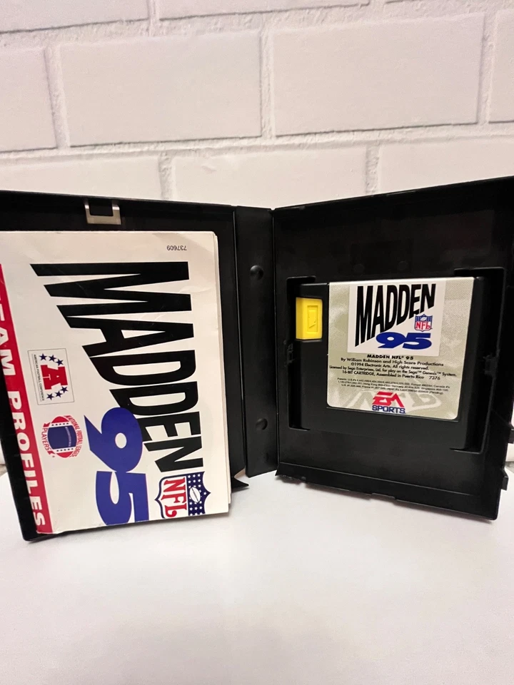 Madden NFL 95 (Sega Genesis, 1994) Cib -Tested and Working! - Image 2 of 4