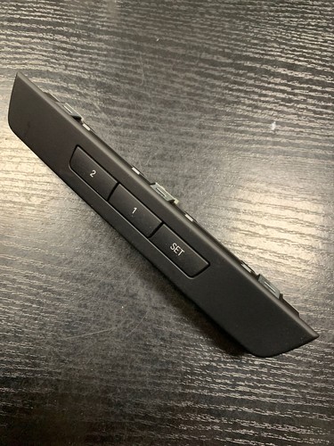 BMW 5 F10 F11 2017 Memoryschalter Sitzposition Sitzverstellung 9361182 GSD41625 - Bild 1 von 4