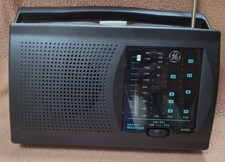GE Portable AM FM Radio 7-2946 With Instant Weather  TV Band 1997