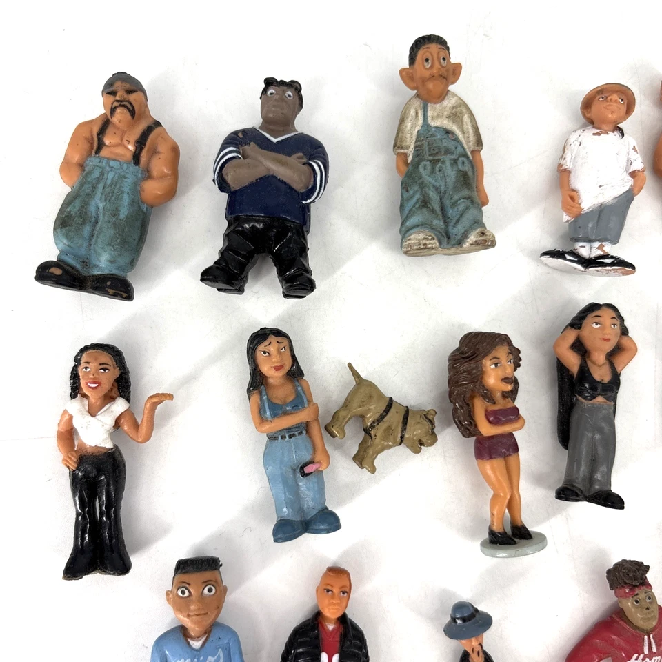 Vintage Lil Homies Lot Of 34 Figures Various Series Dogs Mijos Mexican - Image 3 of 4