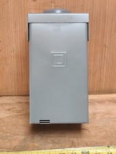 Square D Q02-4L70RB Series 3 Load Center 70 Amp 120/240VAC, 1 Phase