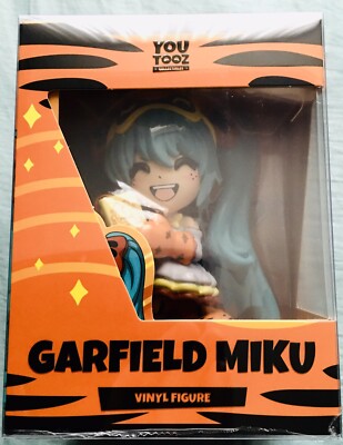 Youtooz HATSUNE MIKU x GARFIELD Limited Edition Figure BRAND NEW