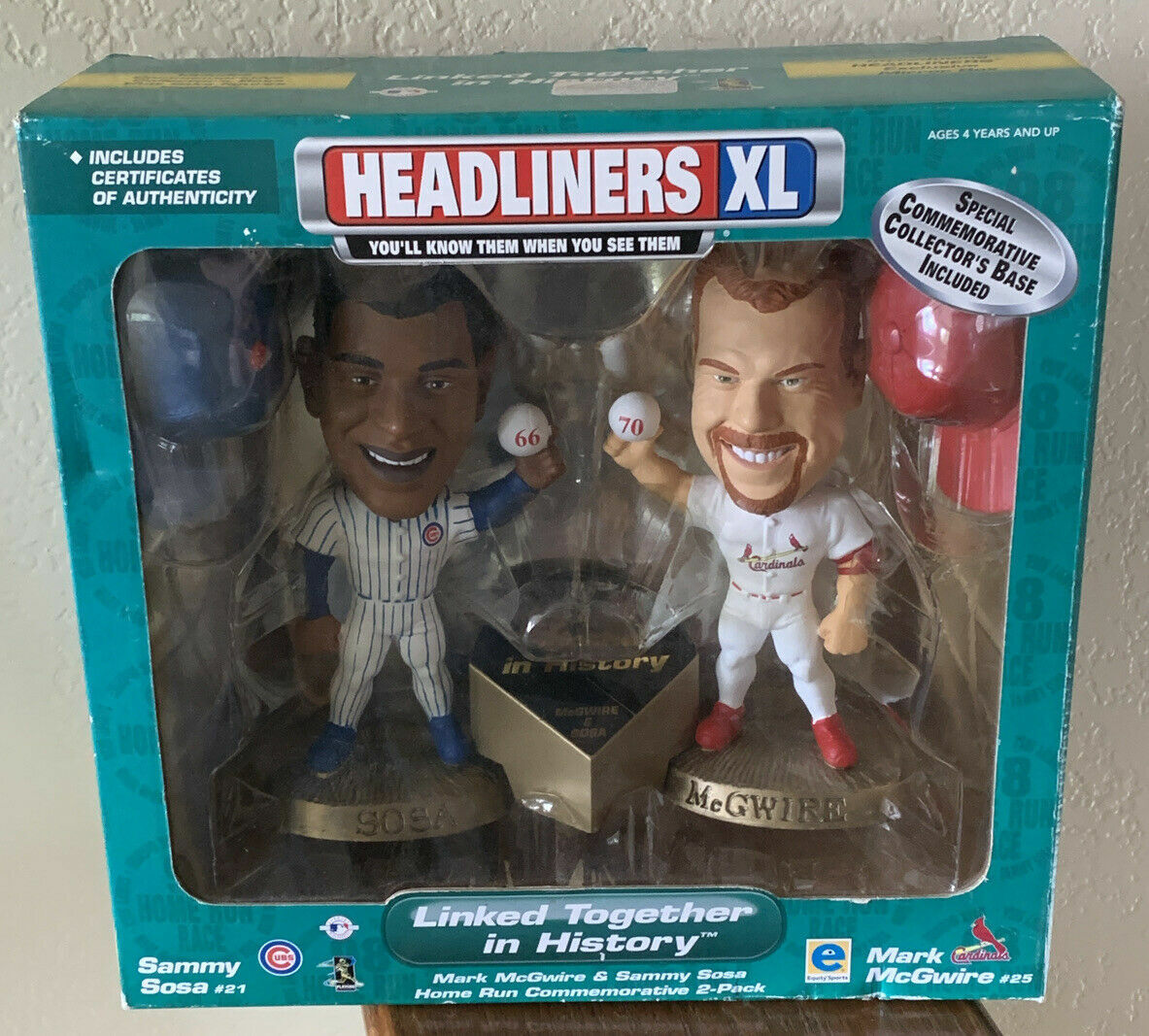 Mark McGwire & Sammy Sosa フィギュア 2-Pack HEADLINERS XL~MARK MCGWIRE & SAMMY SOSA HOME RUN