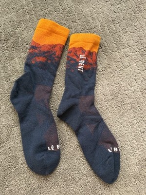 le bent socks Size M ( No Tags) New