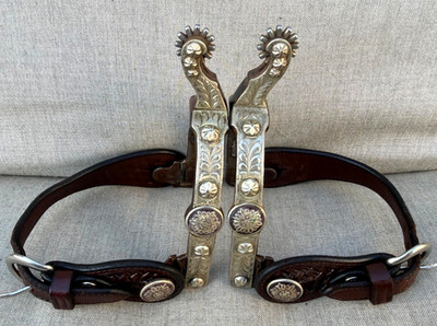 GIST CLASSIC EQUINE SILVER MOUNTED WESTERN SHOW SPURS & STAMPED LEATHER STRAPS