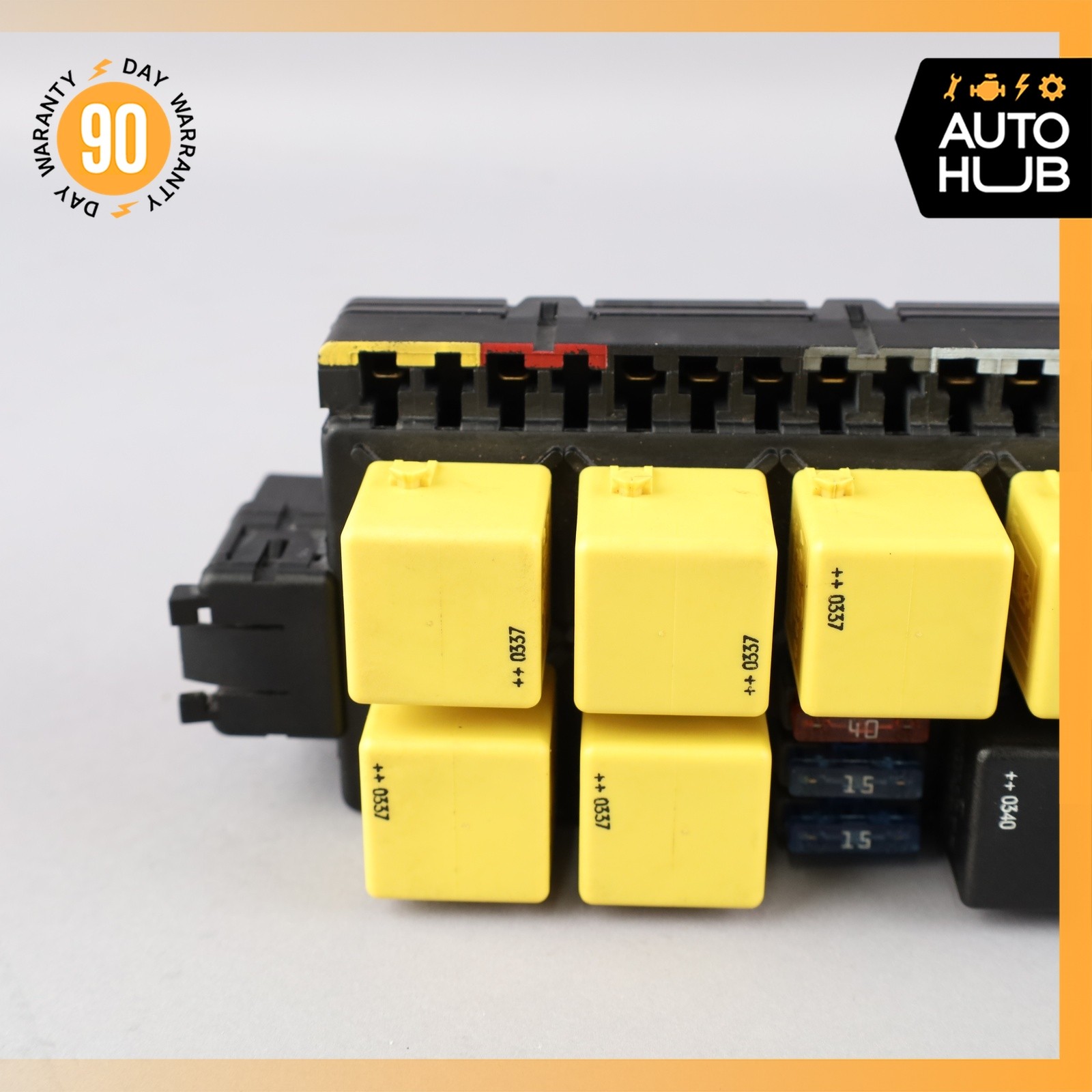 03-12 Mercedes R230 SL55 AMG SL550 Front Left SAM Fuse Box Control Module OEM