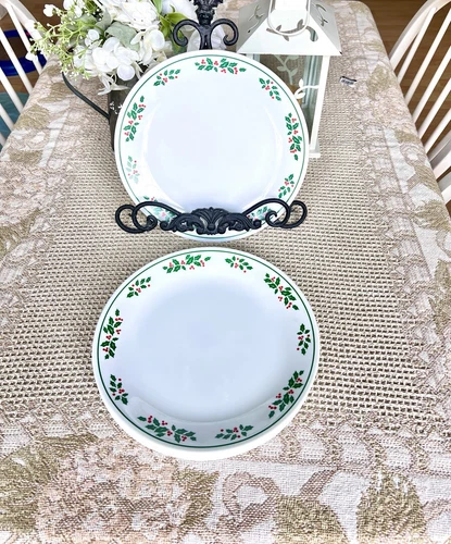 Set of 10 Corelle Christmas Winter Holly Dinner Plates 10 1/4" Green Band