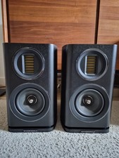 Wharfedale Evo 4.1 Bookshelf Speakers | Excellent Condition | Boxed In Black Oak