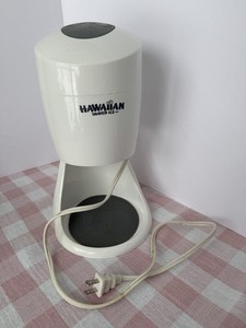 Hawaiian Shaved Ice S900A Electric Shaved Ice Machine
