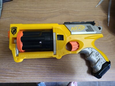 Nerf Gun N Strike Maverick Rev 6 Yellow 2004 Hasbro 4 Darts