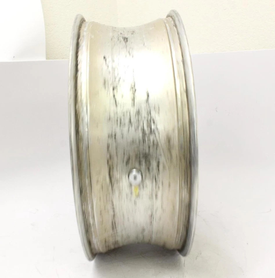 97-01 Suzuki Tl1000s Rear Wheel Back Rim OEM - Imagem 3 de 4