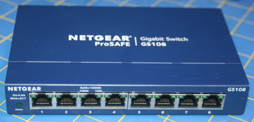 Netgear GS108v4 ProSAFE 8-Port Gigabit Switch - Picture 6 of 7