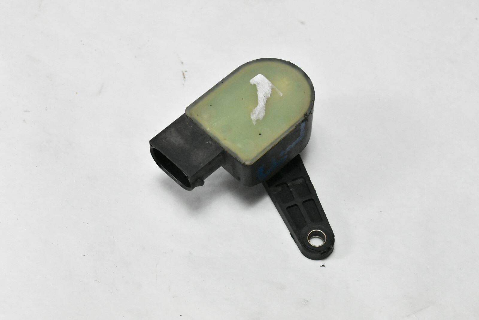 Maserati Quattroporte Front Left Ride height sensor