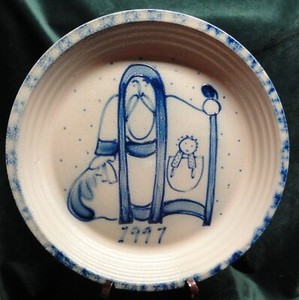 ELDRETH POTTERY BLUE SALT GLAZE STONEWARE PIE PLATE  11” CHRISTMAS SANTA 1997