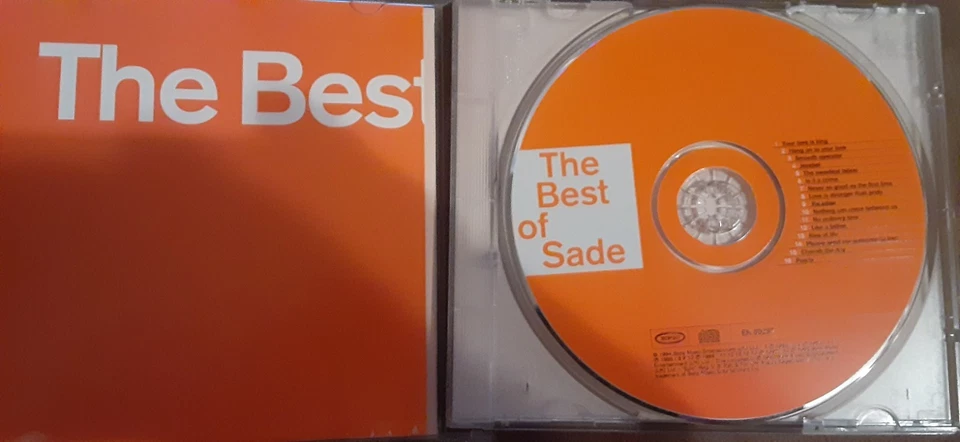 THE BEST OF SADE CD~Near Mint Foto 3 de 4