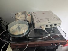 Dreamcast HKT-3020 With Controller VMU memory Card, Cables And More