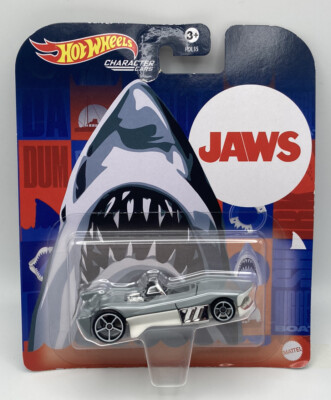 New 2022 Hot Wheels Character Cars JAWS Bruce The Shark 1:64 HDM88