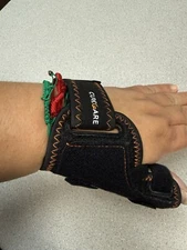 Curecare Adjustable Thumb Brace with Strap – CMC MCP Joint  Splint One Size Left