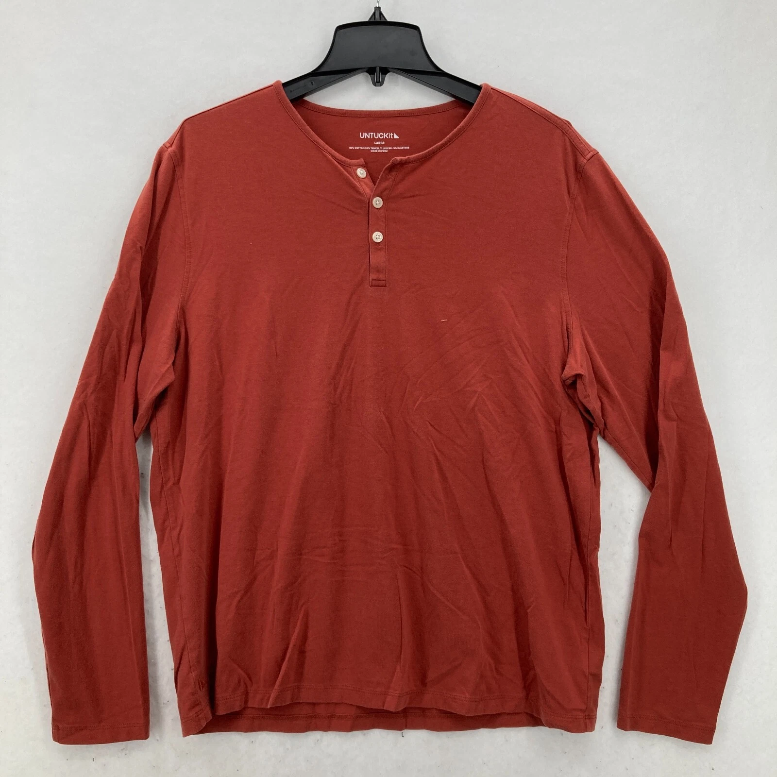 UNTUCKit Marastina Henley T Shirt Mens Large Red Long Sleeve Stretch Casual Camp
