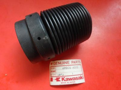 NOS NEW OEM FACTORY KAWASAKI 1980 KDX250 1979-80 KDX400 FORK BOOT 49006-4002