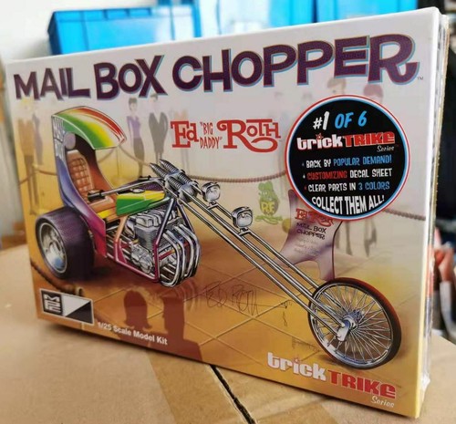MPC892 Ed Roth's Mail Box Chopper (Trick Trikes Series) 1:25 Scale Model Kit - Picture 3 of 3