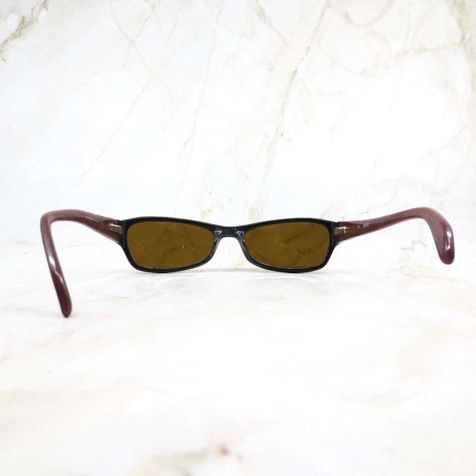 Gafas de sol Guess marco GU2212 para hombre negro borgoña borde completo rectangular 53-17-130 Foto 4 de 4