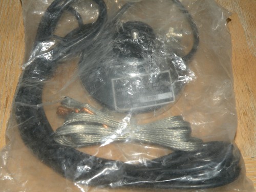 (1) J.E.T. 2107 Magnetic Antenna Mount 2107 / Antenna Coupler Unit - Picture 2 of 7
