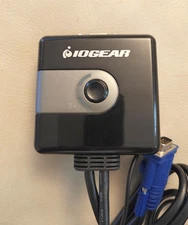 IOGEAR GCS42UW6 KVM Switch 2-PORT USB VGA CABLE KVM SWITCH