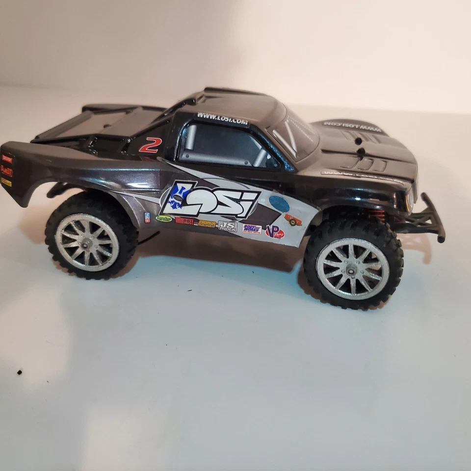 Losi Micro SCT 1/24 4WD escovado RTR - Imagem 4 de 4