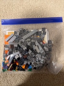 LEGO Minecraft: The Cave (21113)